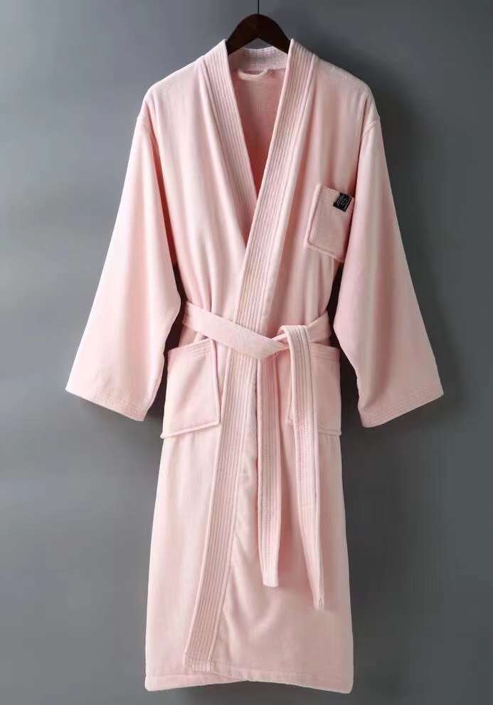 Five-Star Hotel 100% Cotton Cut Velvet Bathrobe