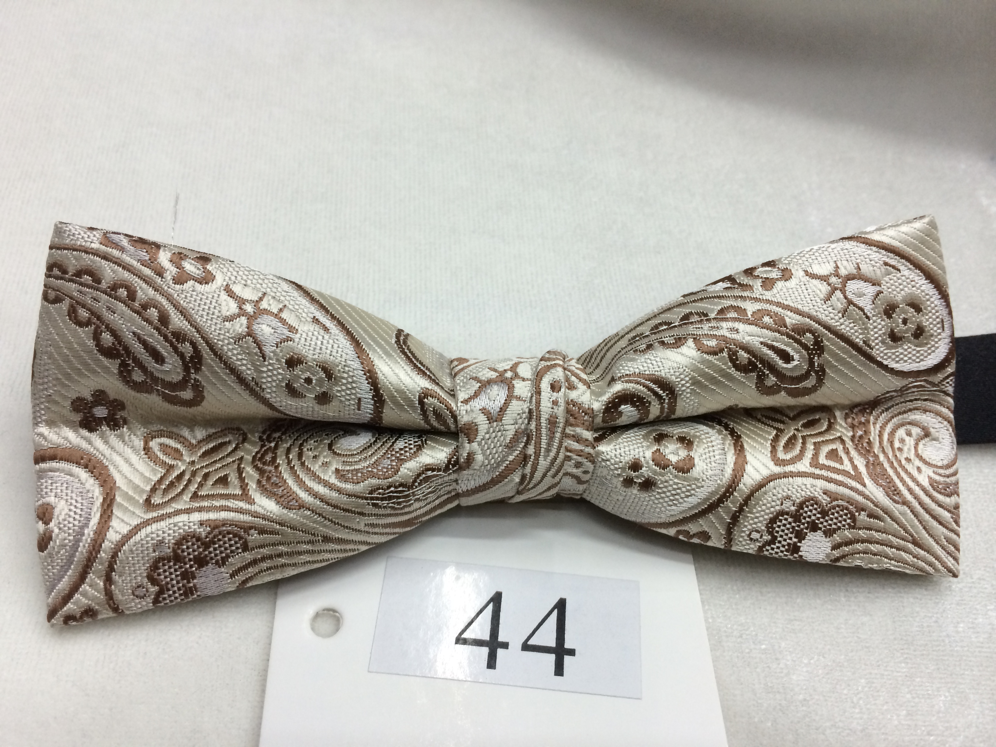 Factory Direct Sales Men‘s Formal Suit Cashew Big Flower Bow Tie Trendy Hot Bow Customization as Request
