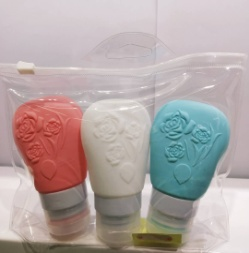 旅行分装瓶 印花
硅胶三件套
（中号）SP74129