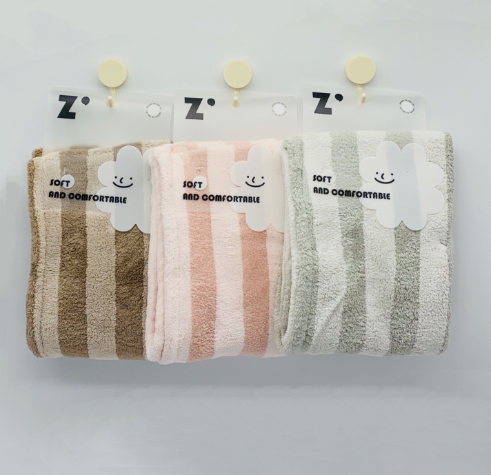 妆台Z-8206宽条纹干发帽SP74032