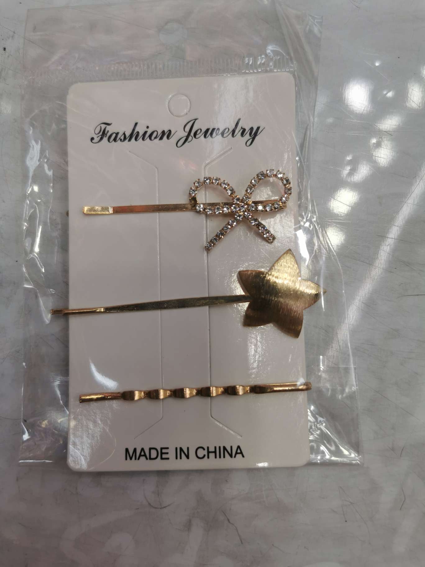 Clip C suit thumbnail