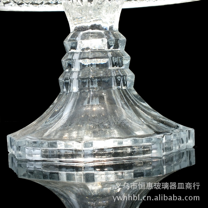 Factory wholesale of European-style luxury crystal glass high-legged PM cake plates, salad plates, direct supply of fruit plates, tableware and gifts detail image 5