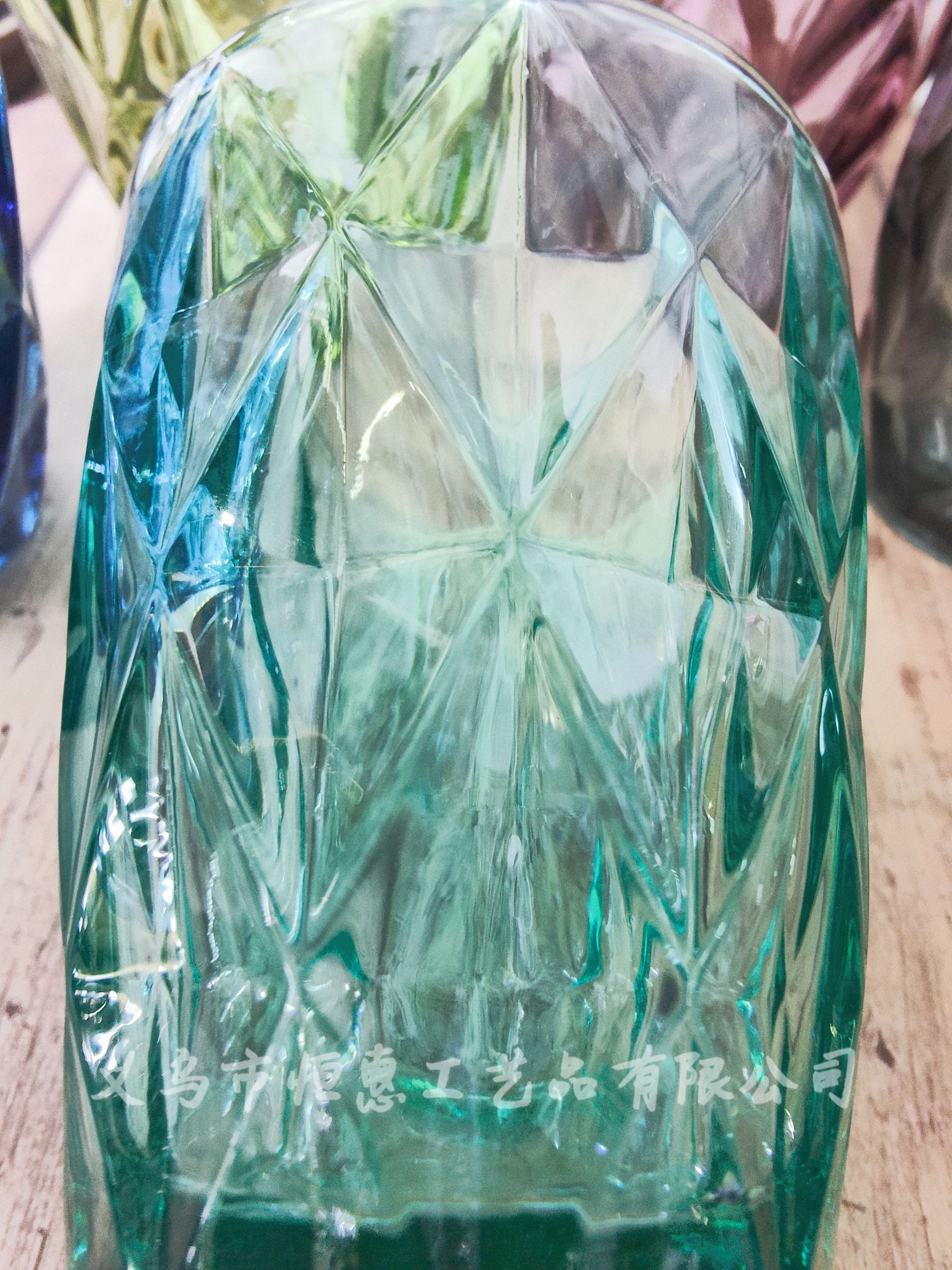 Factory direct sales of high-end European-style creative embossed glass cups, water cups, mouth cups, colorful cold water cups, mouthwash cups and juice cups pic 4