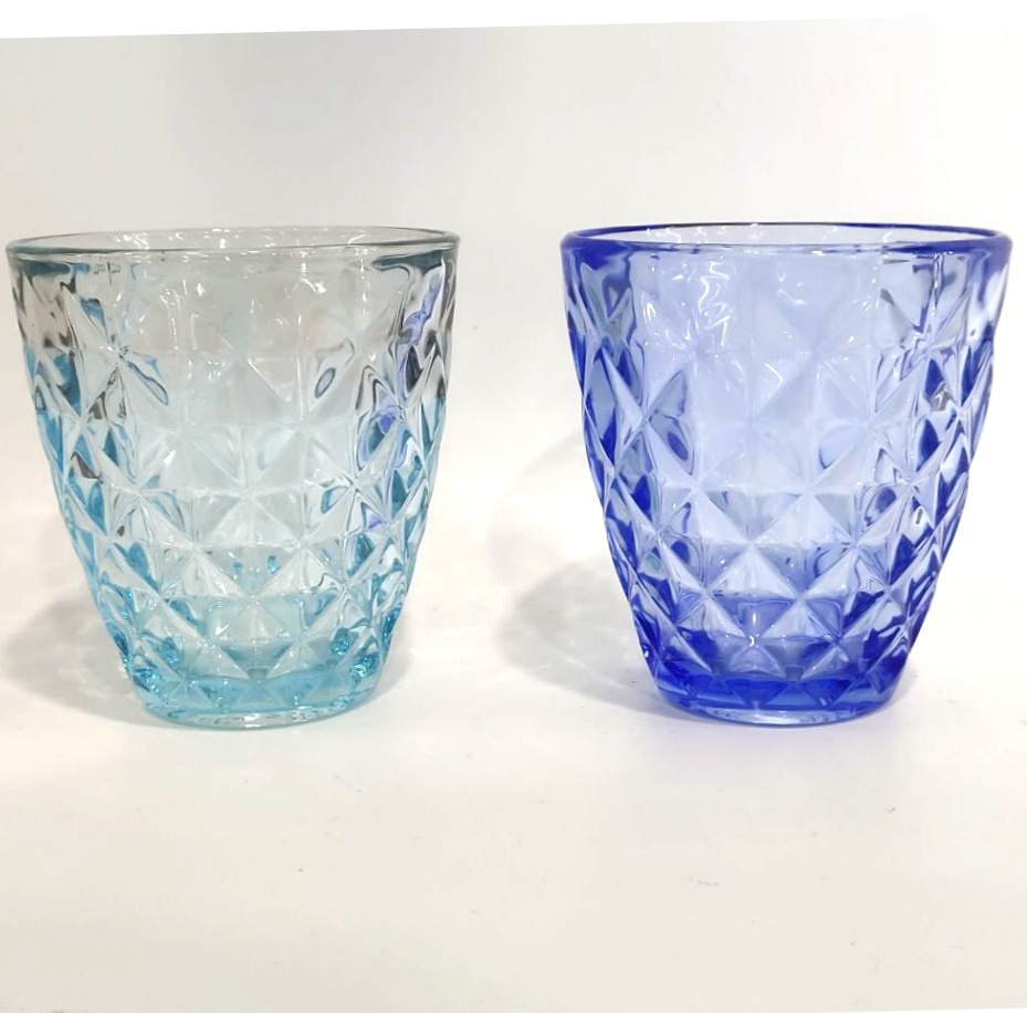 Factory direct sales of high-end European-style creative embossed glass cups, water cups, mouth cups, colorful cold water cups, mouthwash cups and juice cups Application Scenario