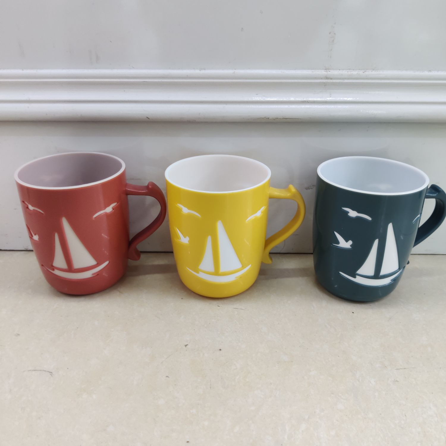 Plastic cups, toothbrush cups, mouthwash cups, water cups detail image 1