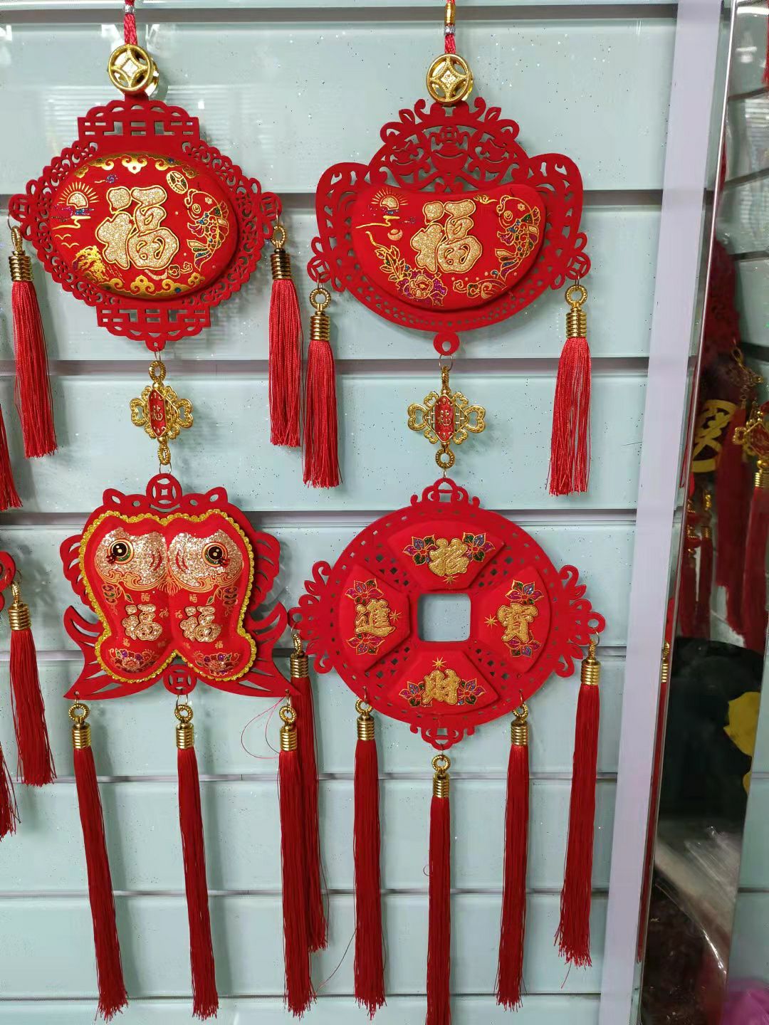2021 New style factory direct sales wholesale wedding and festive Chinese knot pendants, round fans and fish hanging details Picture
