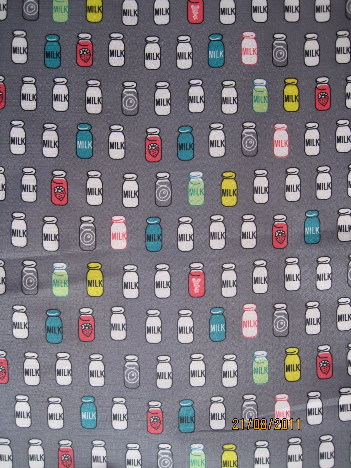 F3098厂家直销热销新款 格子布料皮革大量现货高中低档箱包沙发鞋材面料购物袋详情图3