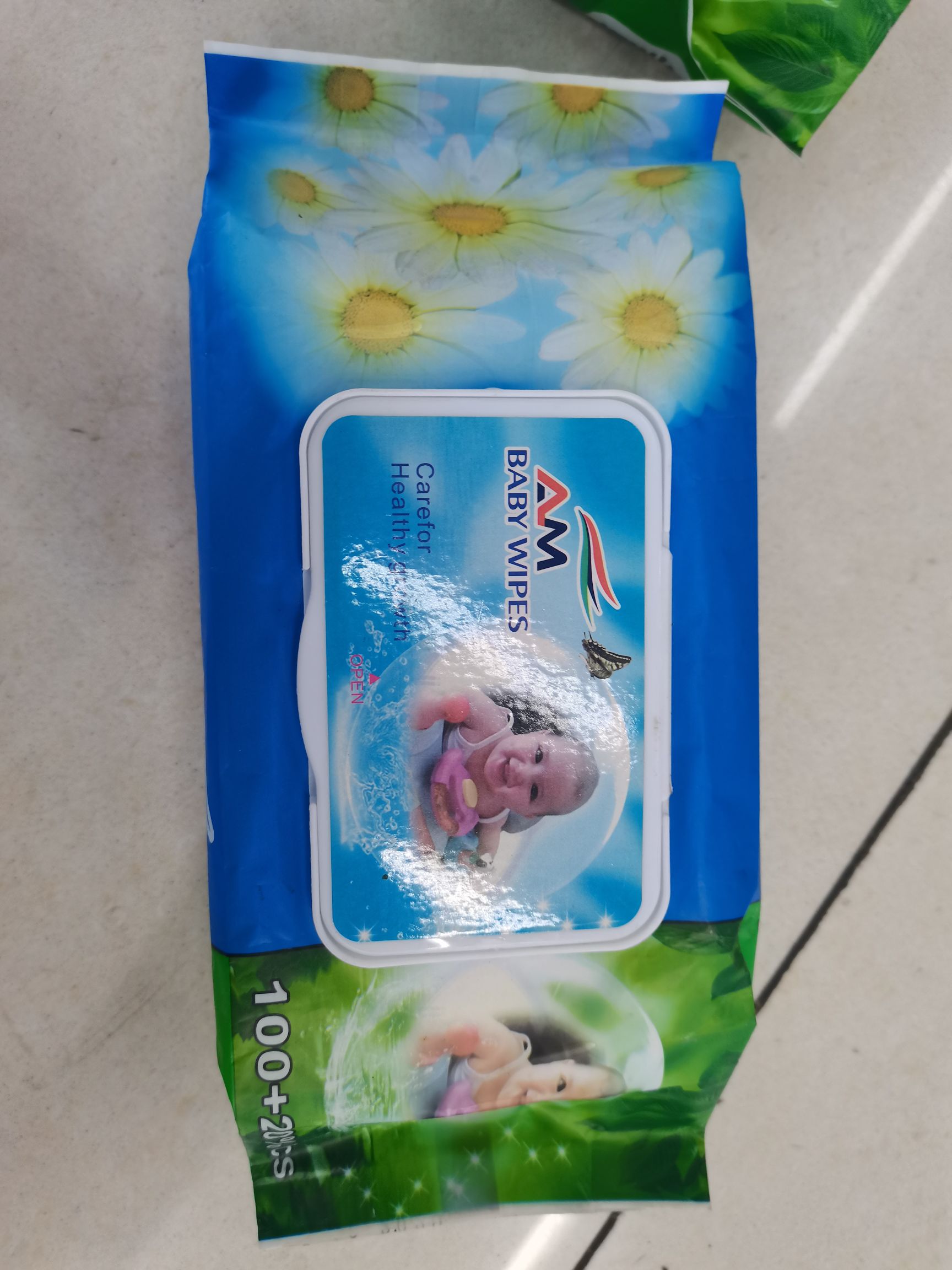 Baby Wipes Children's Wipes Can Be Customized full figure