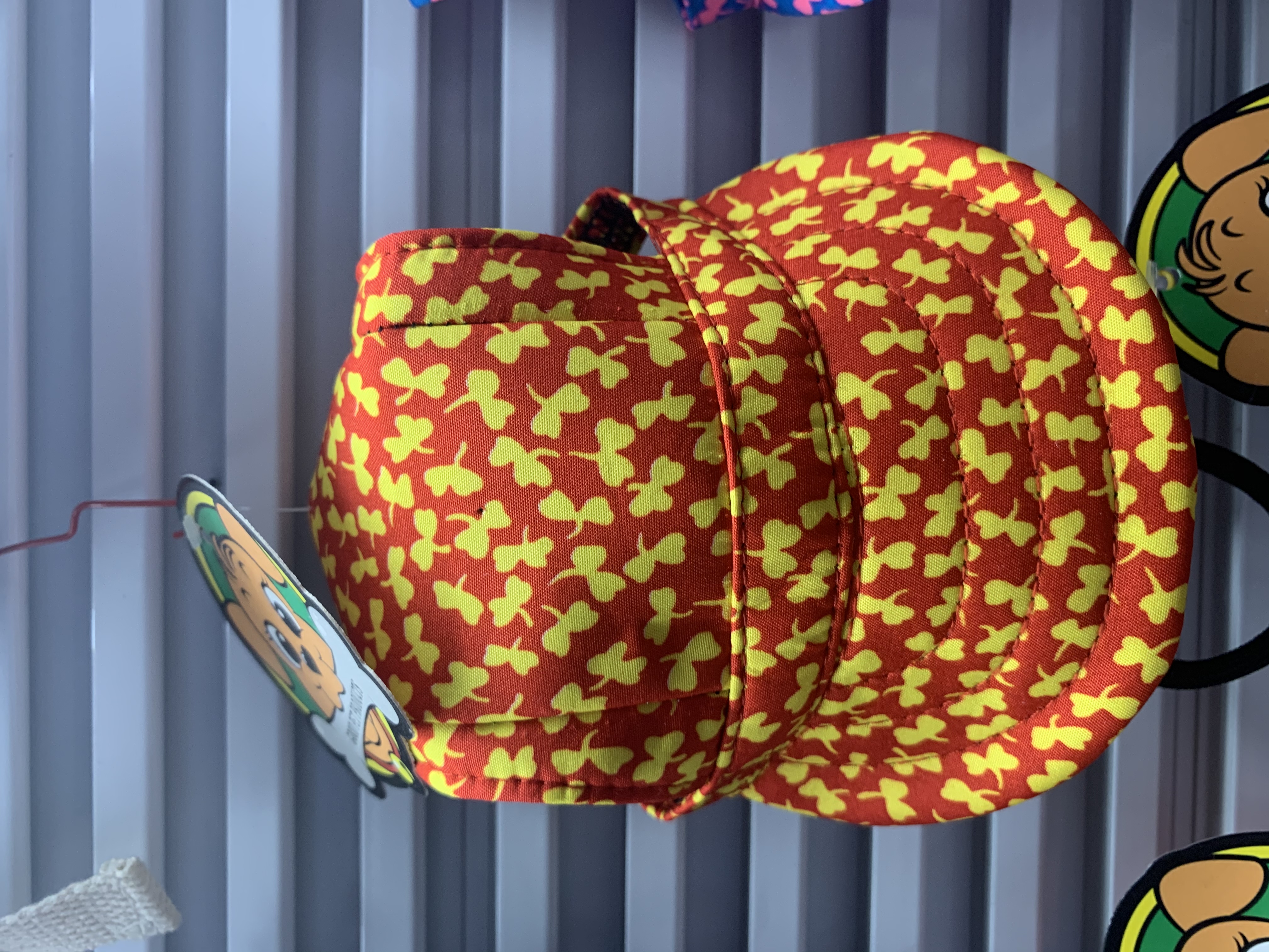 Pet hat details Picture