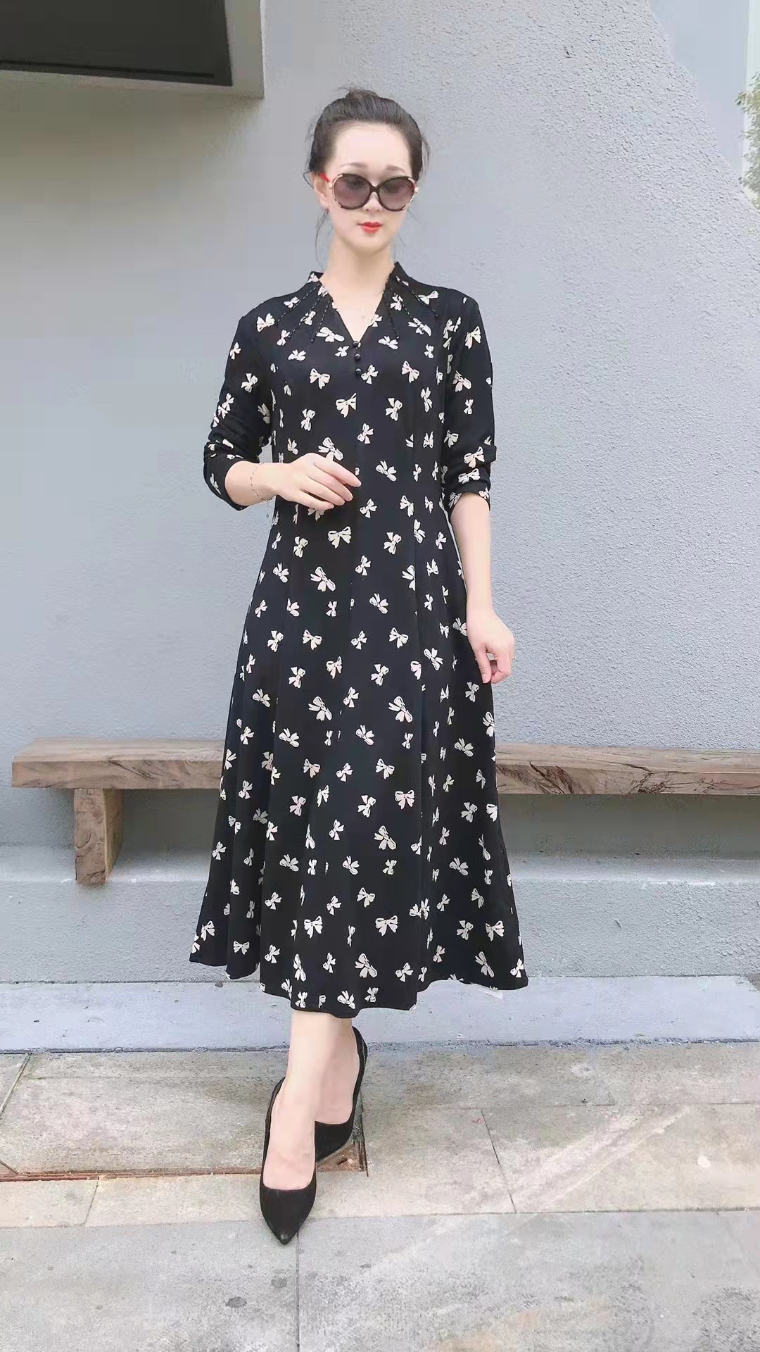 New fashionable, trendy, casual, original, classic and comfortable 21104