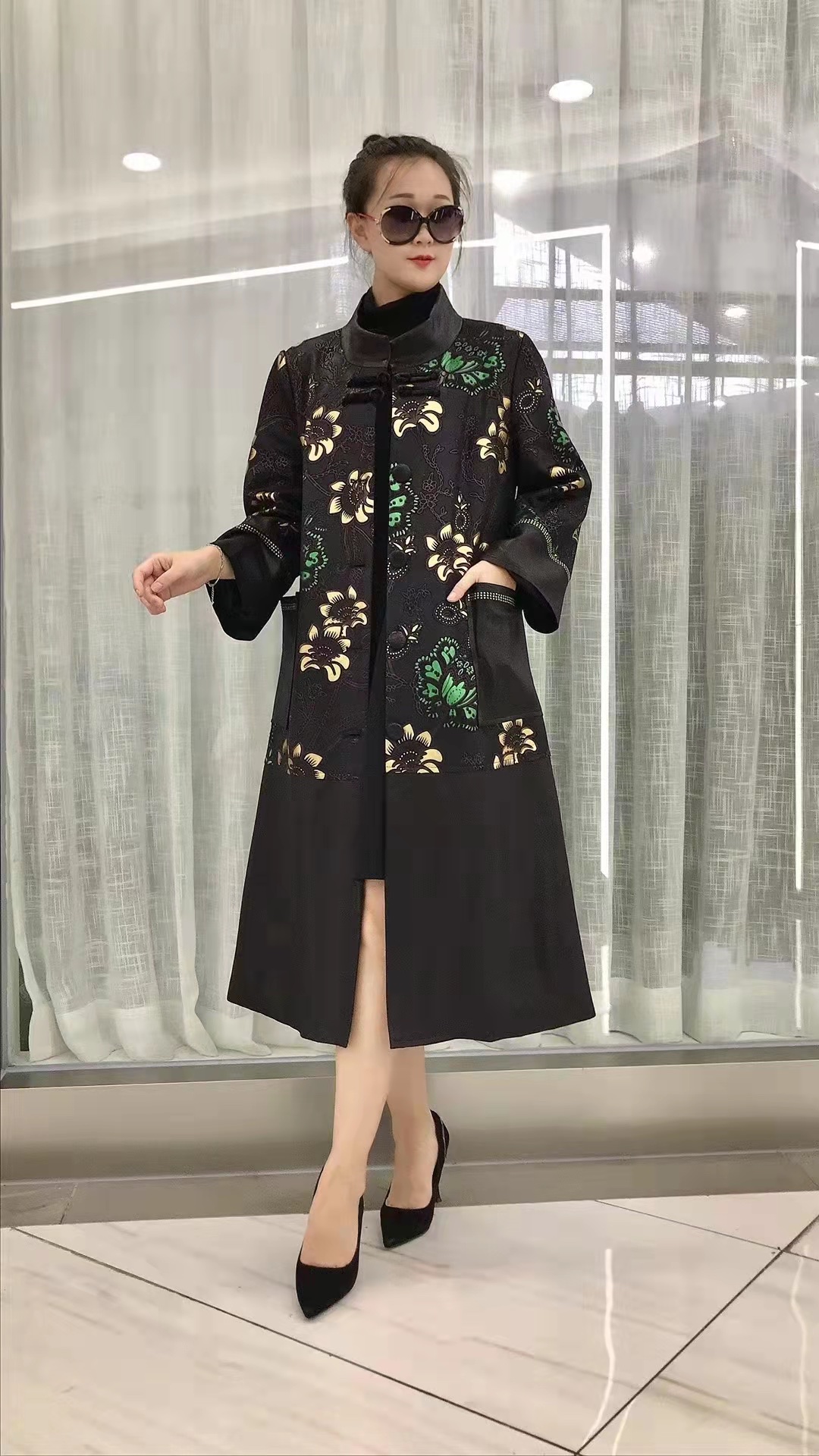 New fashionable, trendy, casual, original, classic and comfortable 211033 dress Specification image
