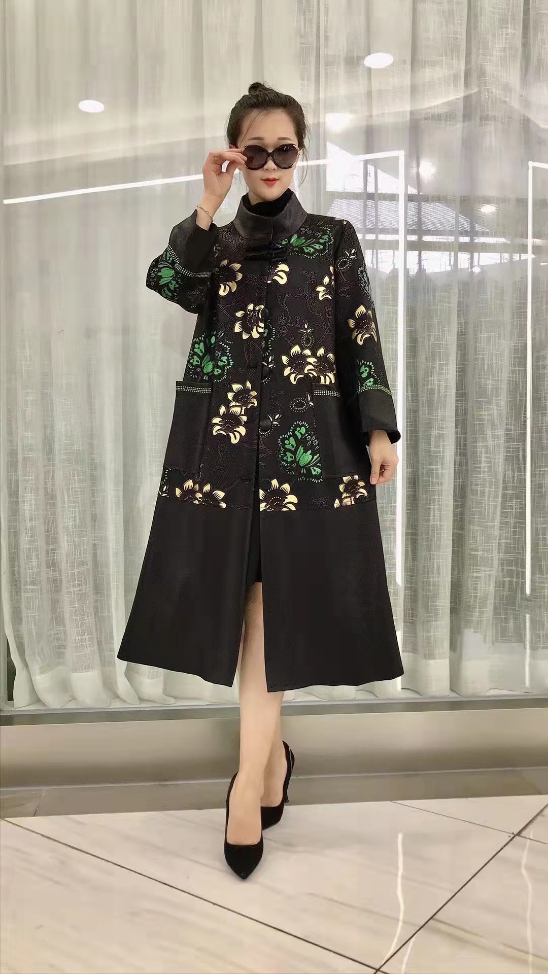 New fashionable, trendy, casual, original, classic and comfortable 211033 dress