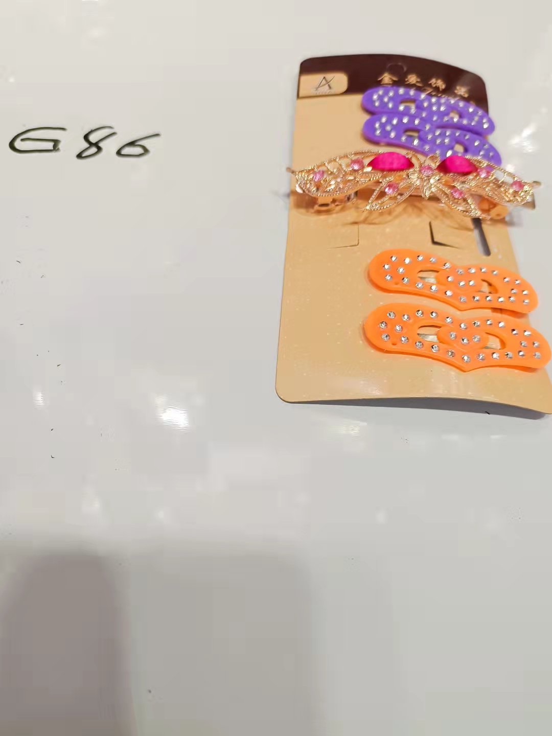 The new product is now available. This is a product specially designed and made for children. The colors are bright and vivid. The hues are rich and dazzling Specification image