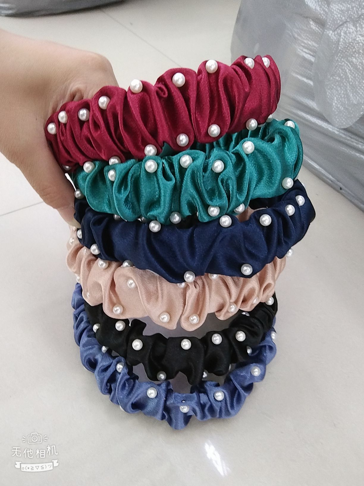 Crystal satin double-row pearl pleated hairband Specification image