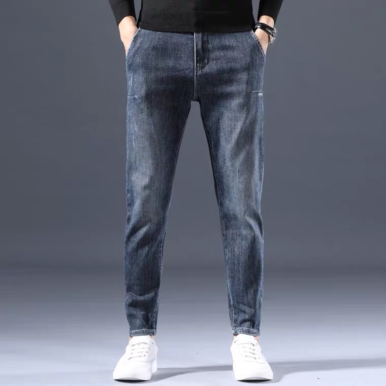 The new straight-leg jeans for men in the spring and autumn of 2021 are a loose and trendy Korean-style casual Hong Kong-style retro jeans for men Specification image