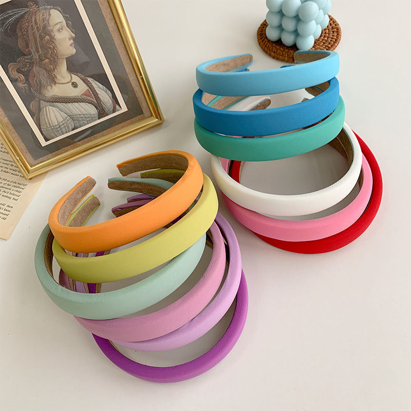 Hairband for women, forest-style, super fairy-like Internet celebrity, solid color, sweet and versatile, sponge wide edge headband, simple Korean facial cleansing hair accessory details Picture