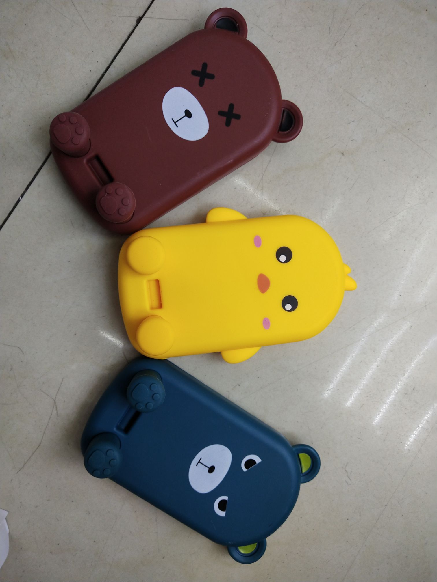 PP料卡通手机支架 硅胶底垫详情图2