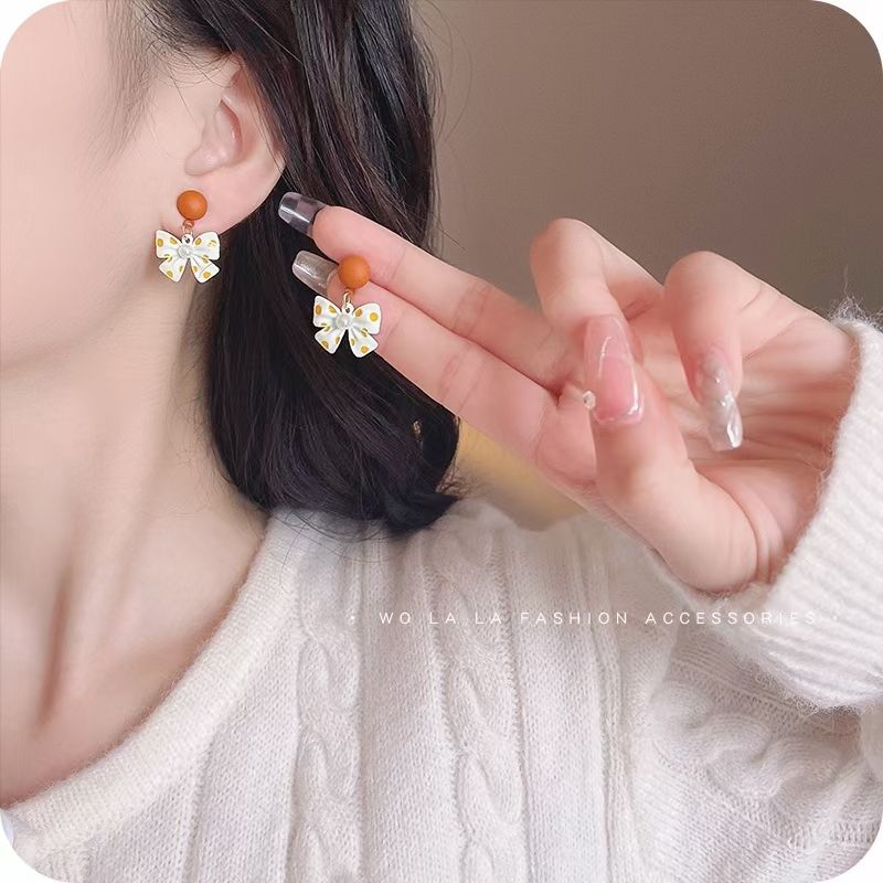 韩国耳环2021年新款潮秋冬女蝴蝶结耳环精致气质高级感耳饰耳钉