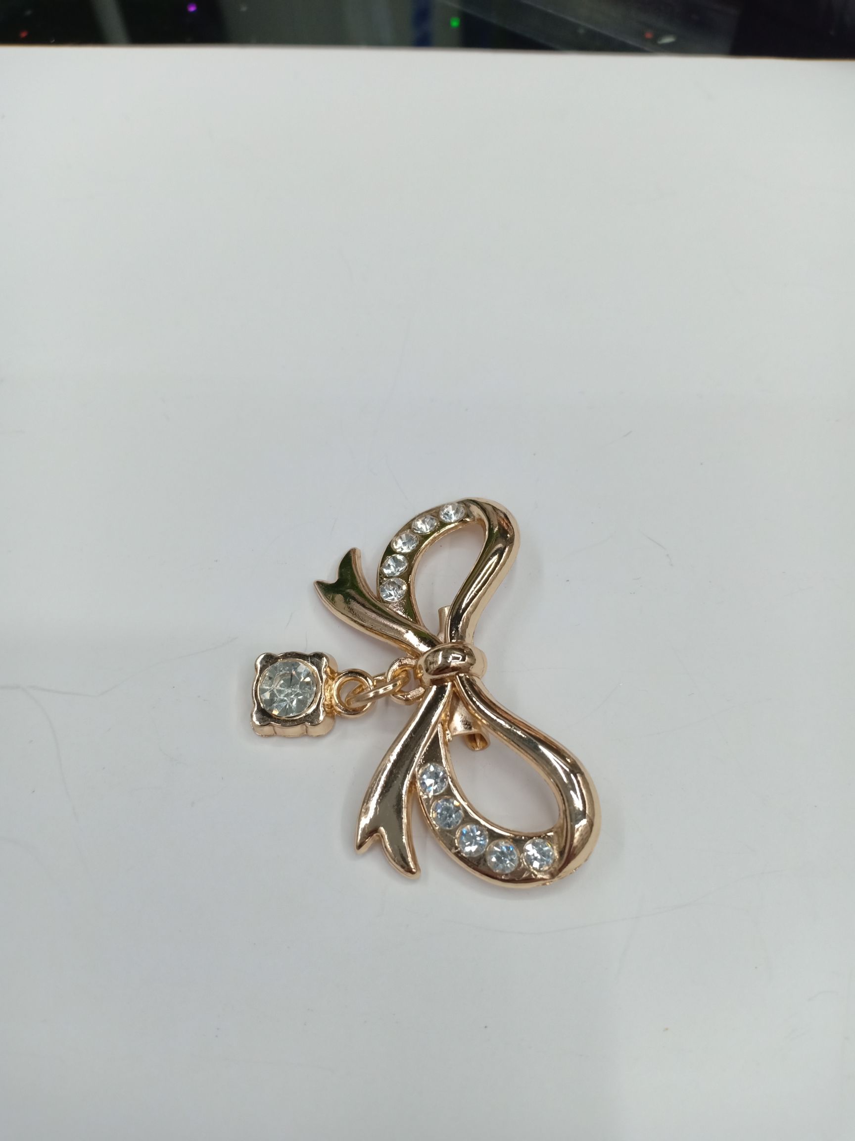 挂坠鞋扣厂家腰带金属多规格搭扣皮带调节合金对扣装饰扣装饰链图