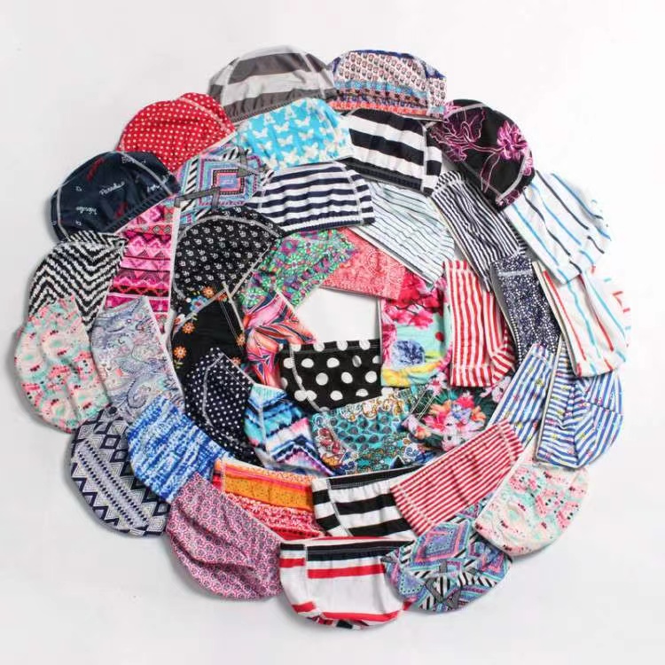 Children's mixed-color swimming caps Specification image