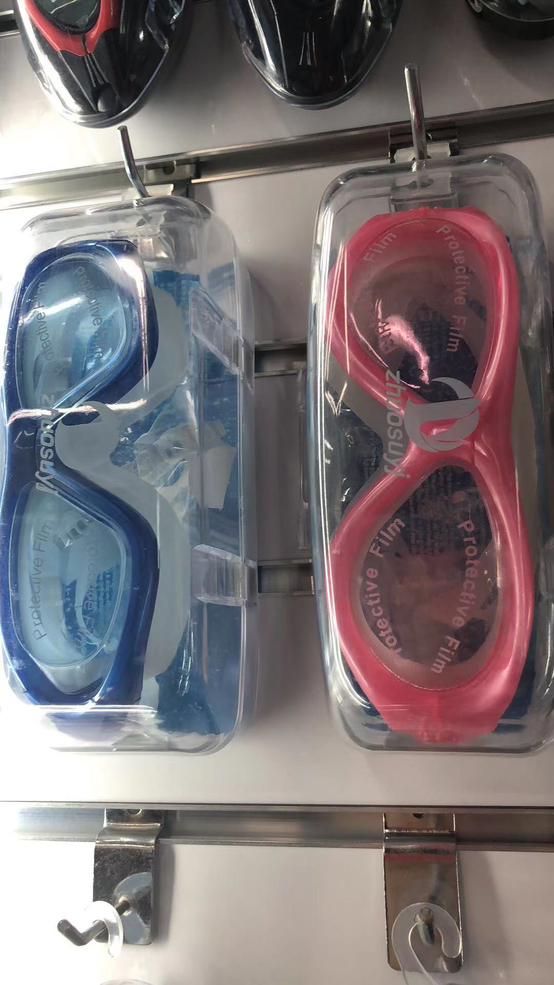 Large-framed adult swimming goggles details Picture