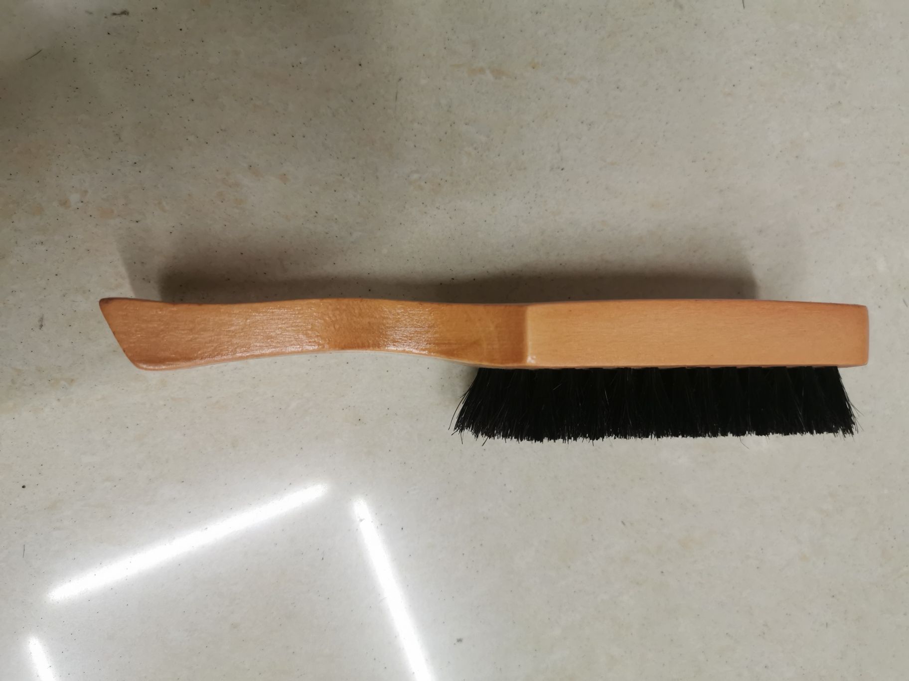 衣刷子