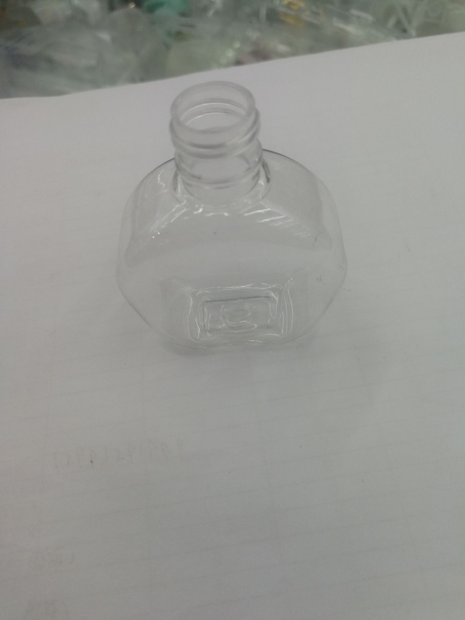塑料分装瓶香水瓶便携瓶子塑料瓶外贸专供图
