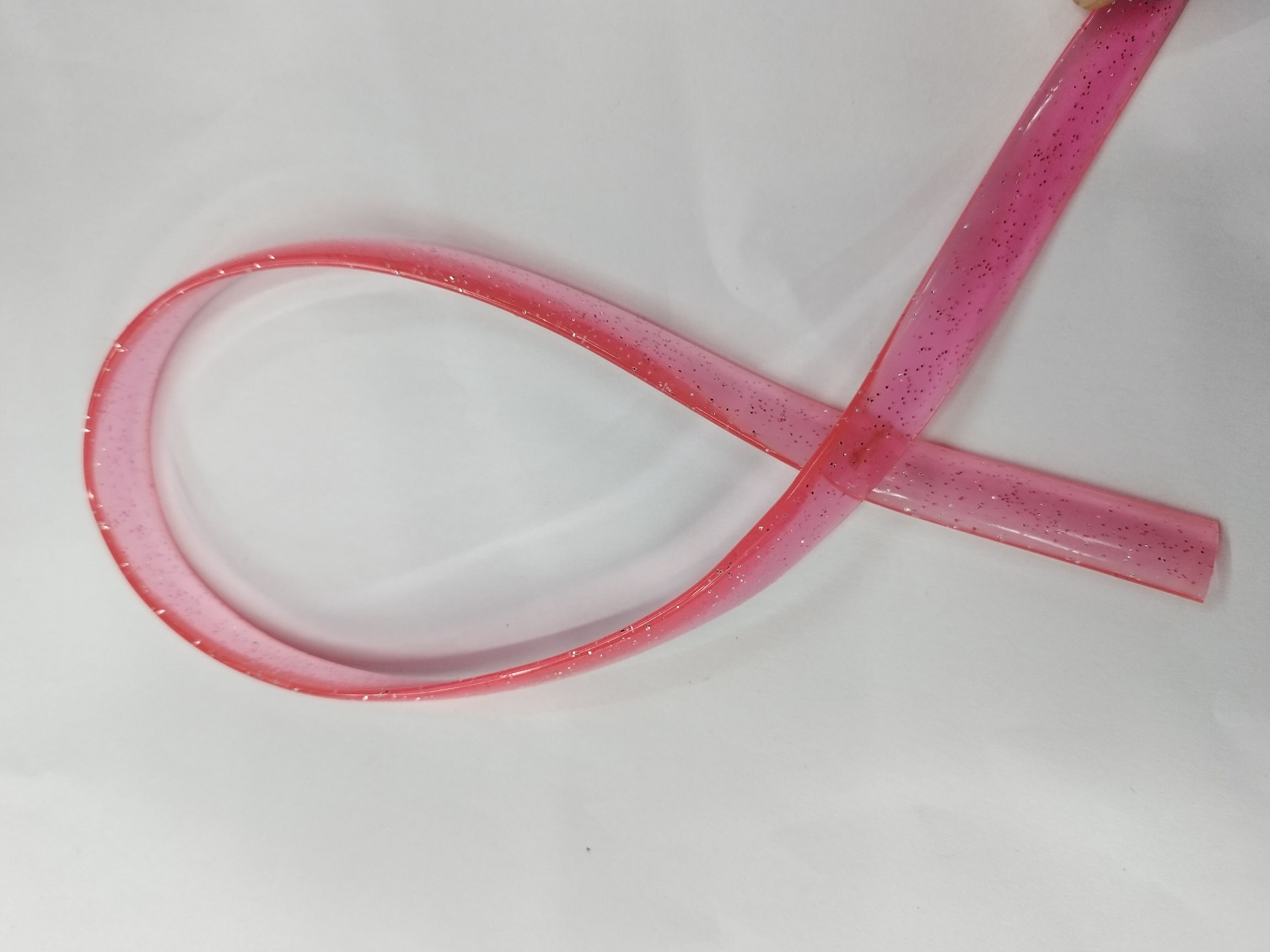 1.3CM塑料手环带 高亮带   镶钻手白底实物图