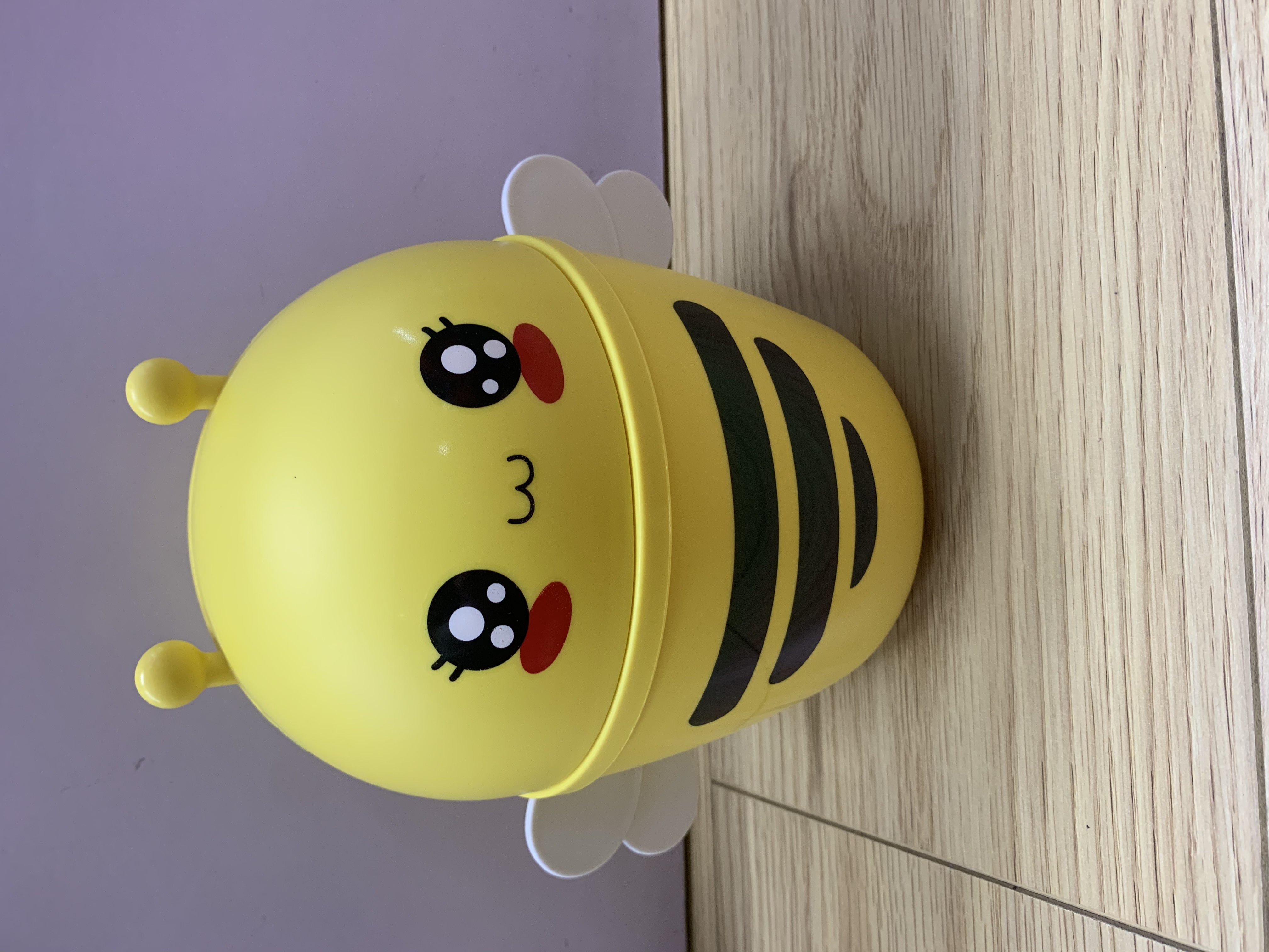 Bee Trash Can for classroom settings