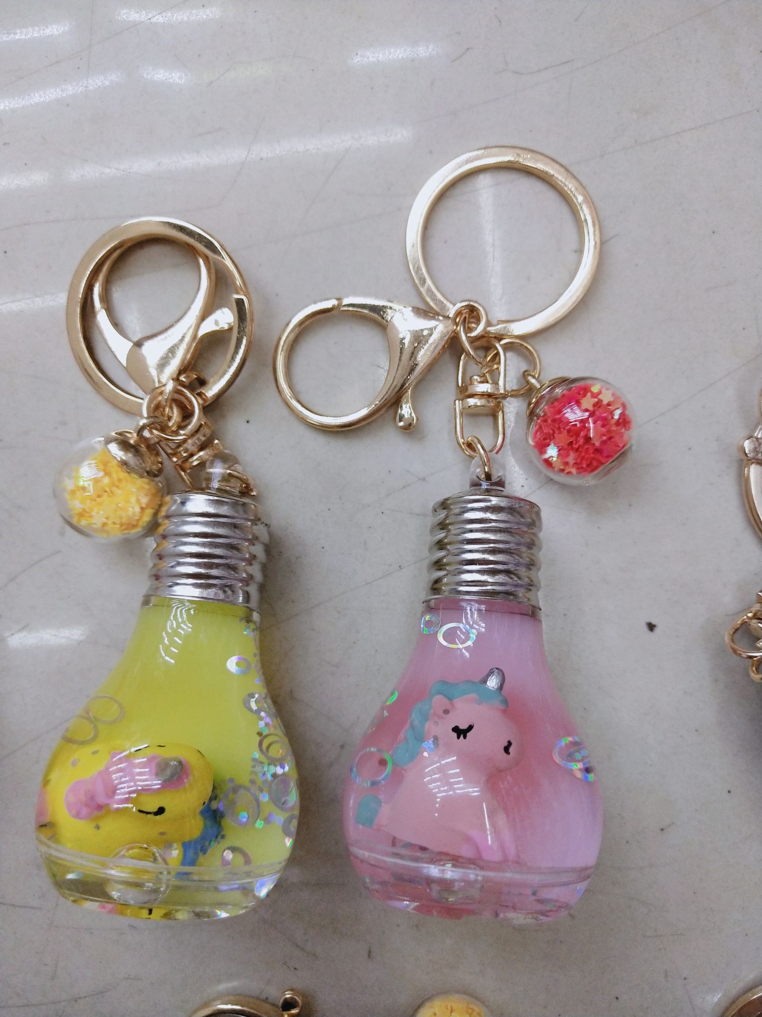 Floating sand cartoon keychain pendant detail image 4