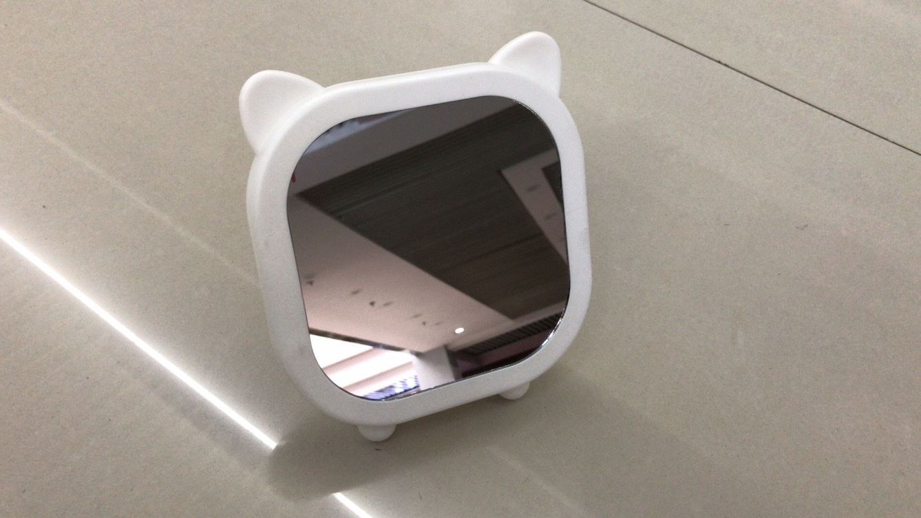 Plastic cartoon mirror