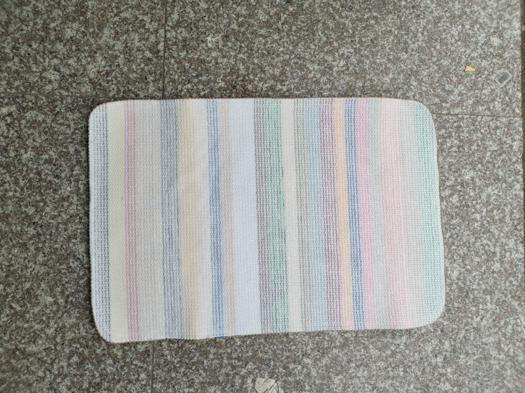 全球供应涤纶彩条地垫
