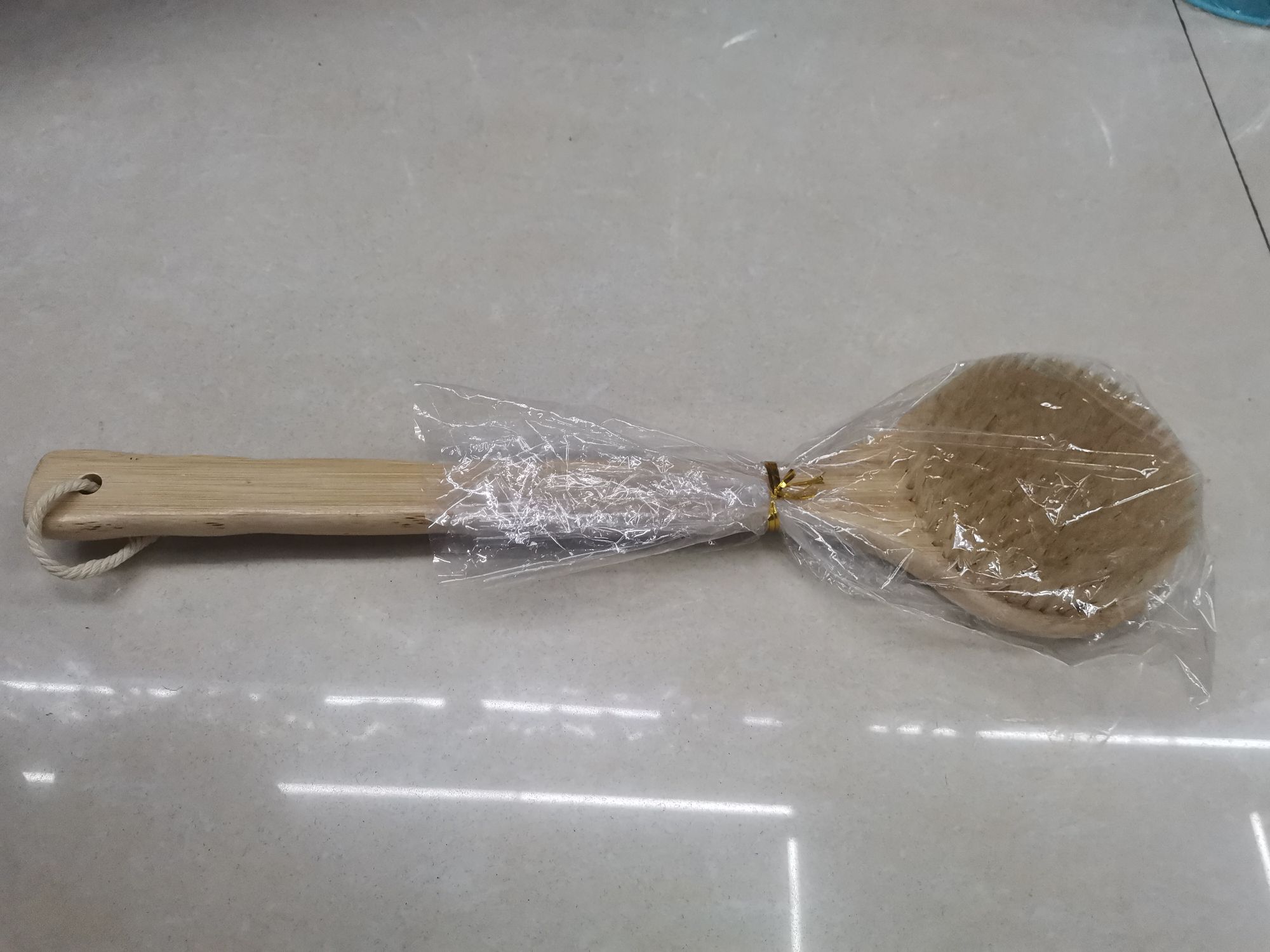 Long-handled bamboo bath brush, massage brush Specification image