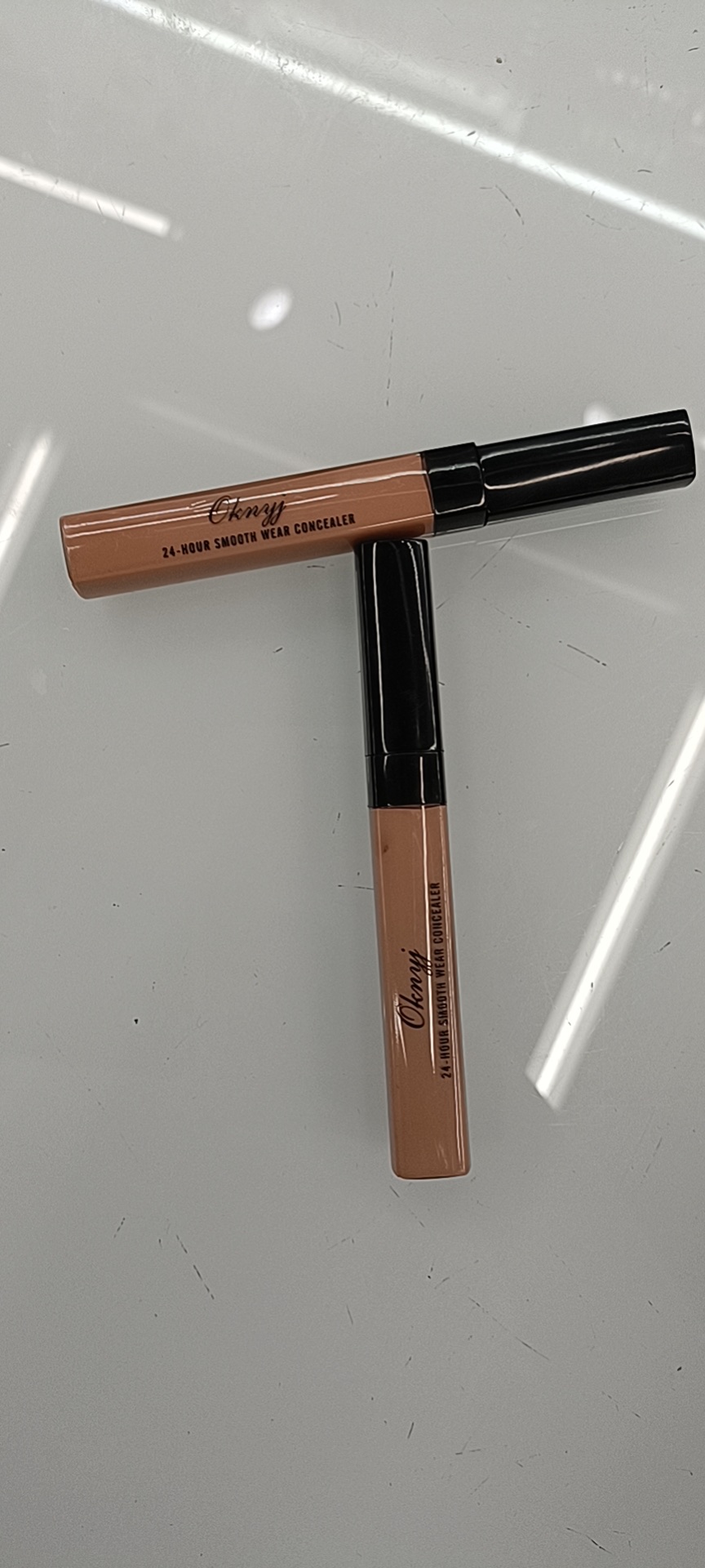 Export-exclusive concealer 2 Specification image