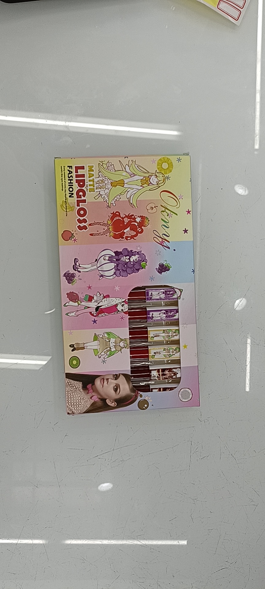 Fruit-flavored lip gloss exclusively for foreign trade