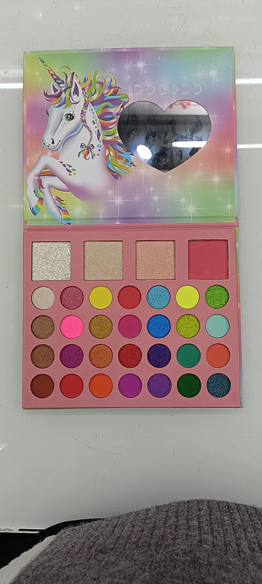 32-color band mirror eyeshadow palettes exclusively for export