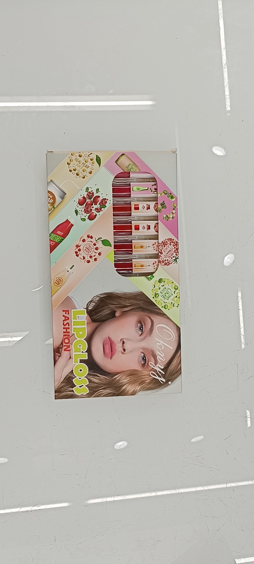 Juice-flavored lip gloss exclusively for foreign trade