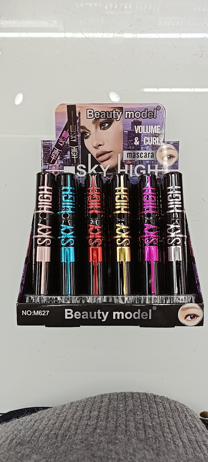 Mascara exclusively for foreign trade