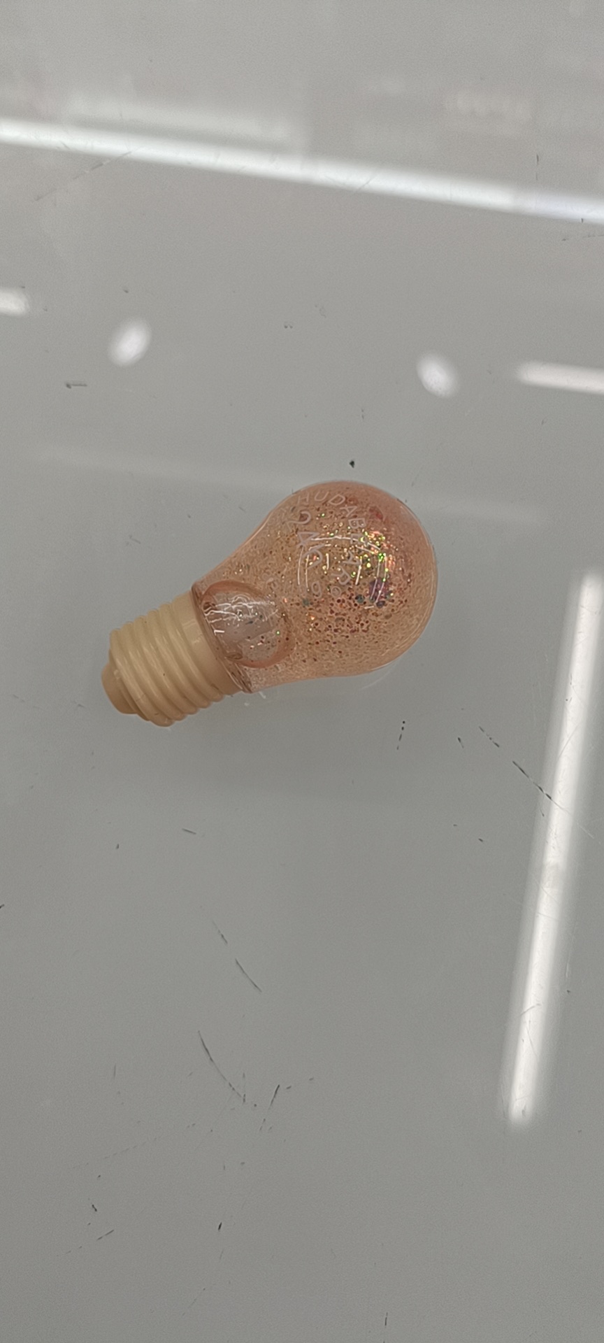 Exclusive lip oil for small light bulbs for foreign trade details Picture