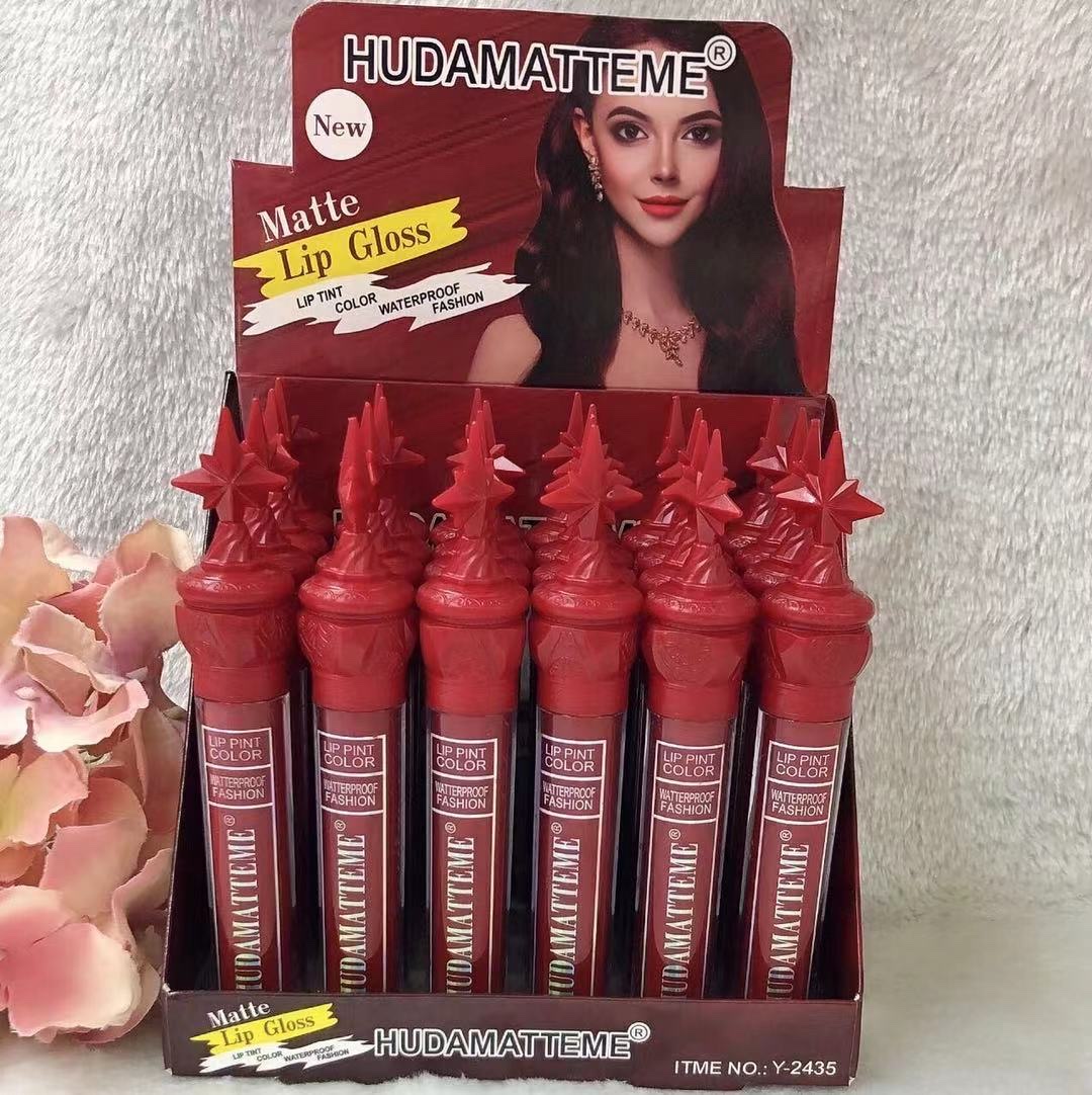 The Y-2345 lip gloss features a novel and unique design