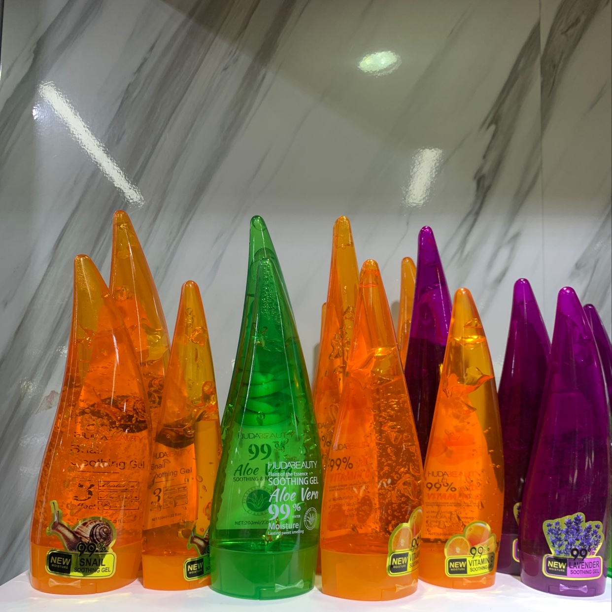 Huda beauty Aloe Vera Gel