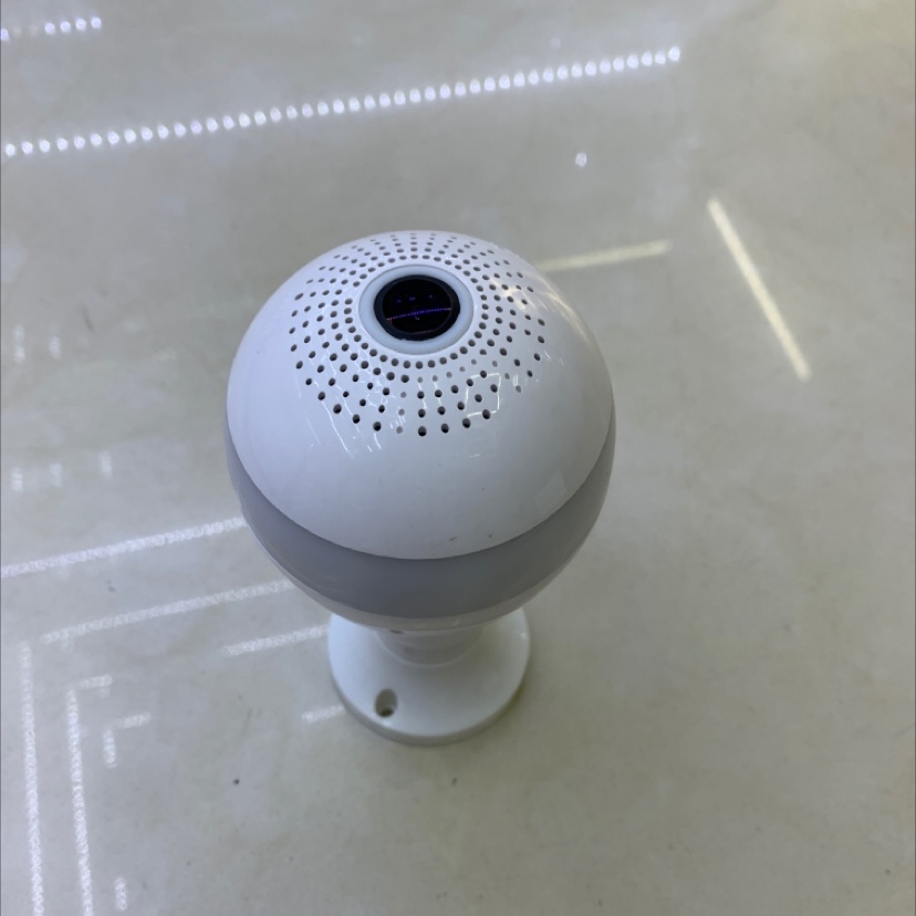 V380灯泡全景无线wifi摄像头手机远程监控器家用360度高清夜视机 详情图1