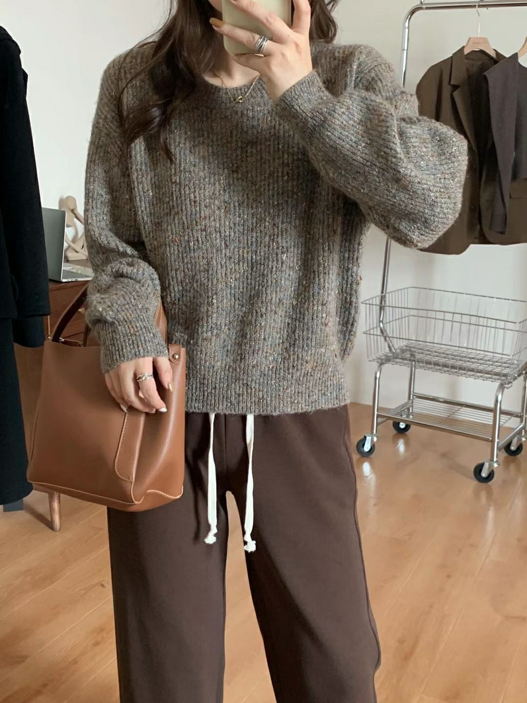 thhjjkkk细节图