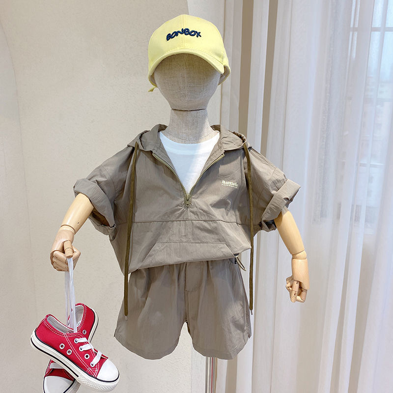 夏季时尚潮流休闲运动套装韩版短袖男童套装