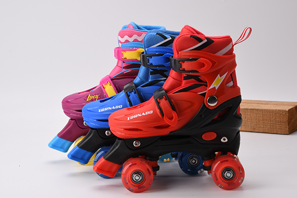 roller  skates  儿童溜冰鞋详情图2