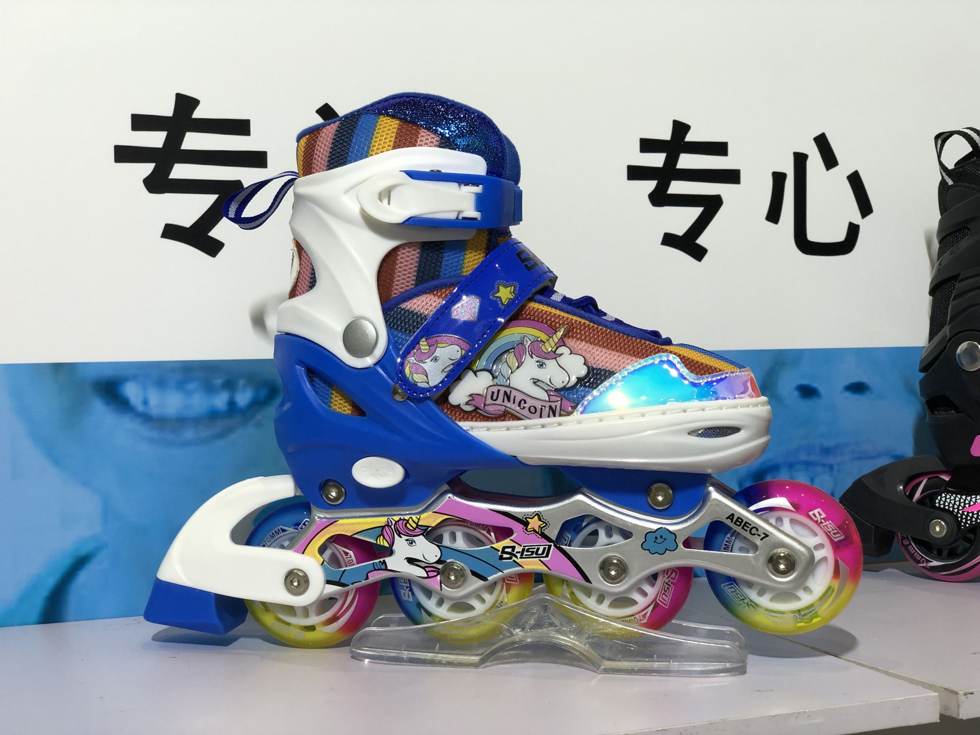 儿童/轮滑鞋细节图