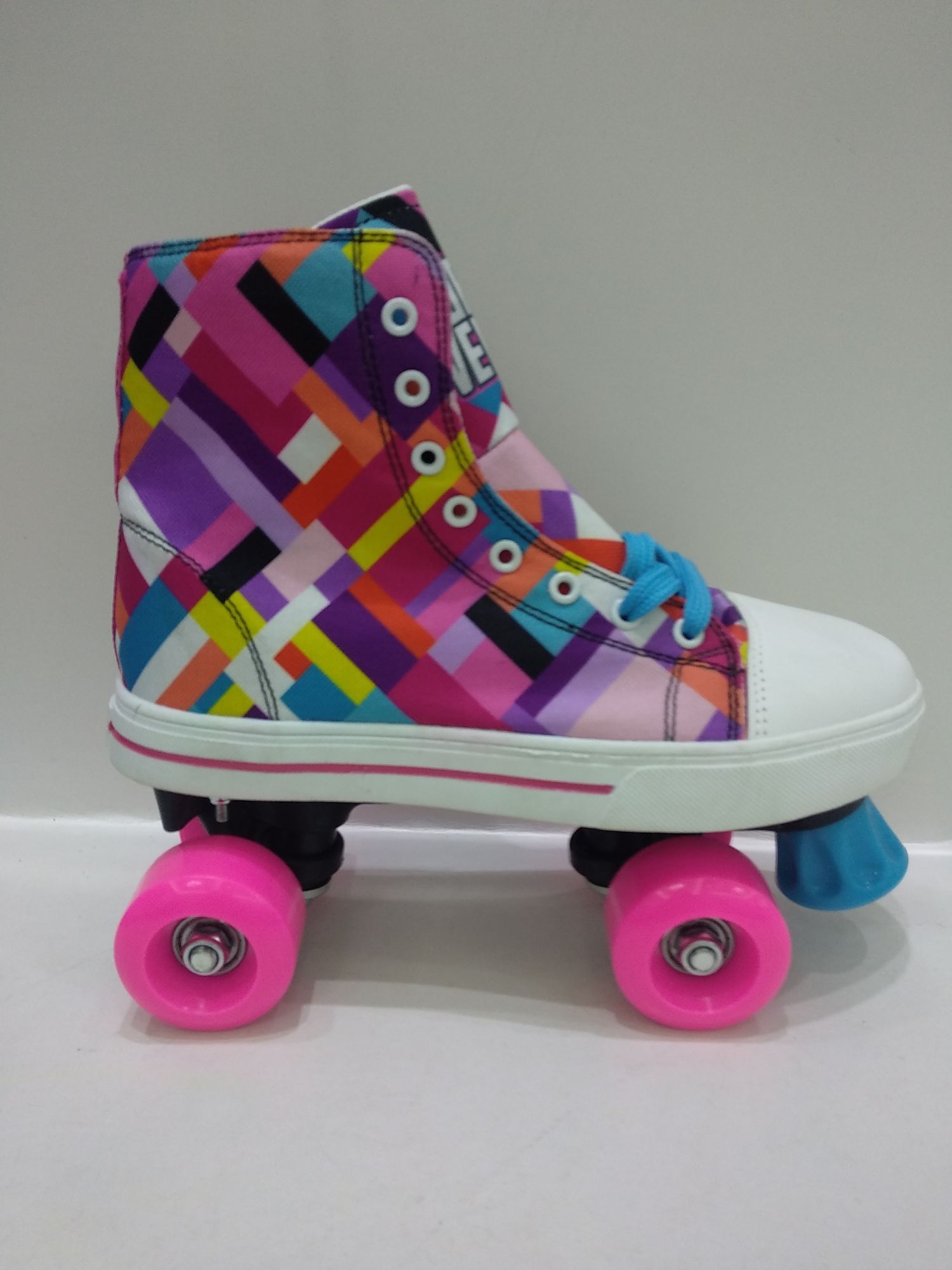 溜冰鞋/帆布鞋细节图