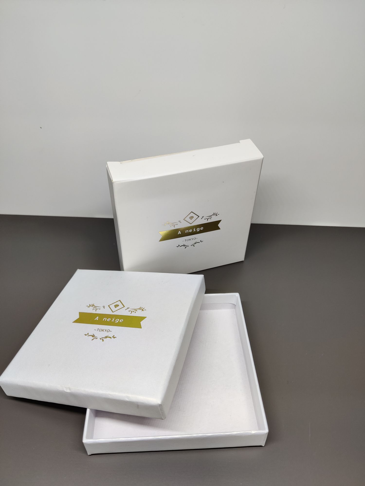 Factory direct sales of high-end jewelry boxes