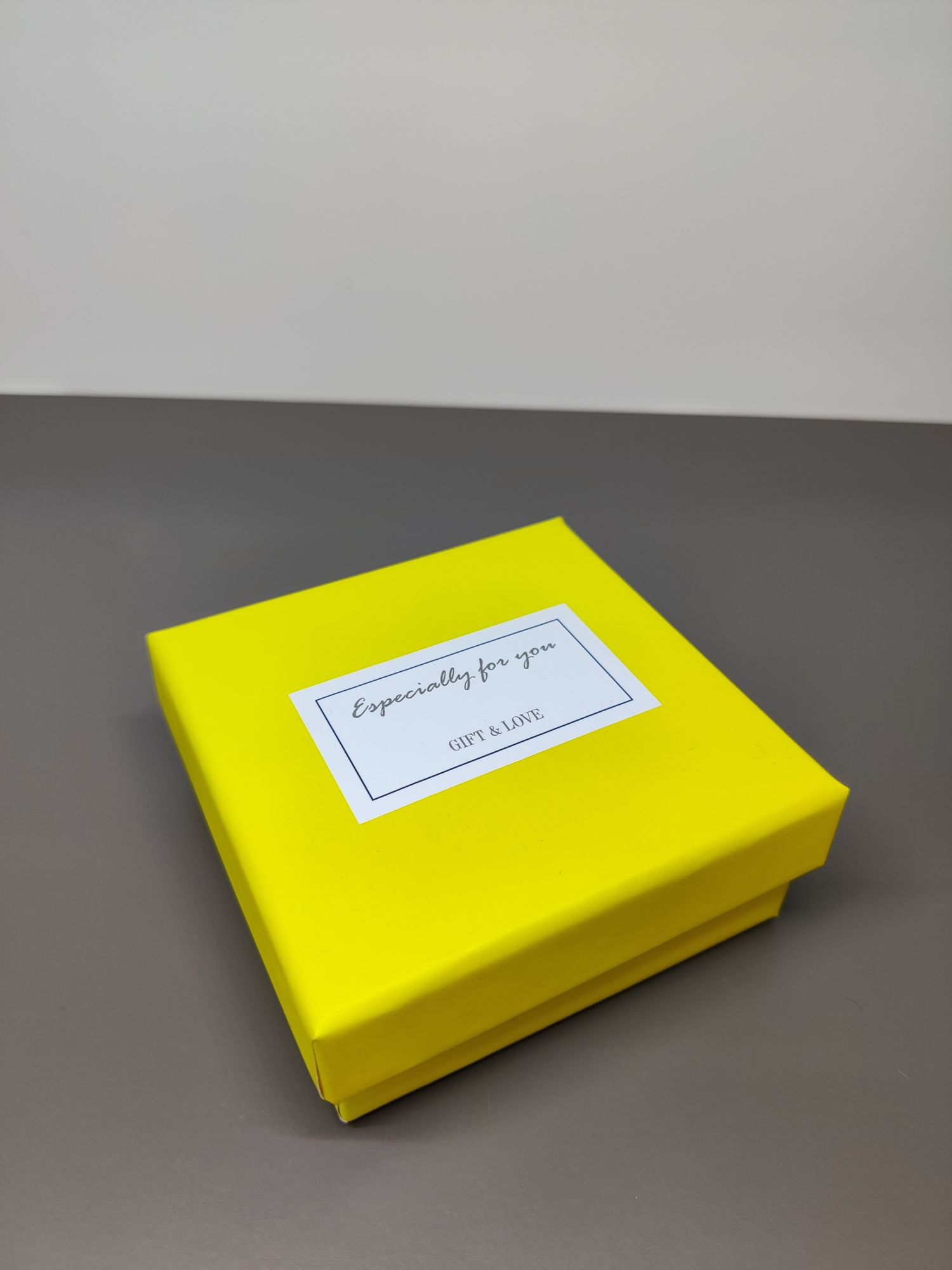 يبيع الصانع الأقراط عالية الجودة Specification image