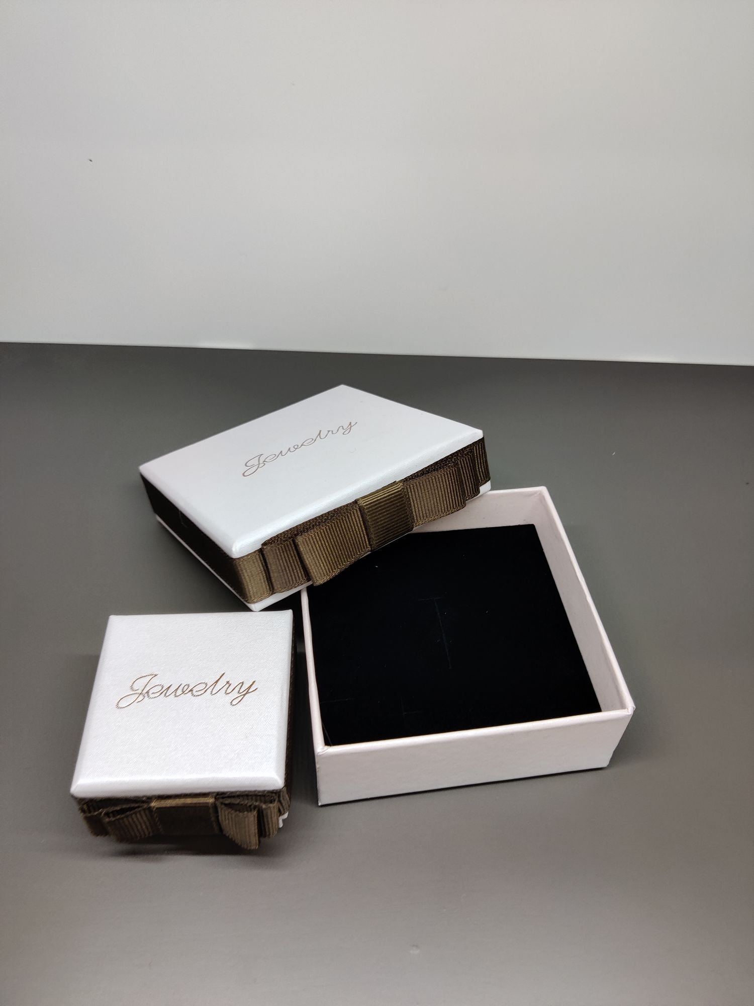 Factory direct sales of high-end jewelry boxes Application Scenario